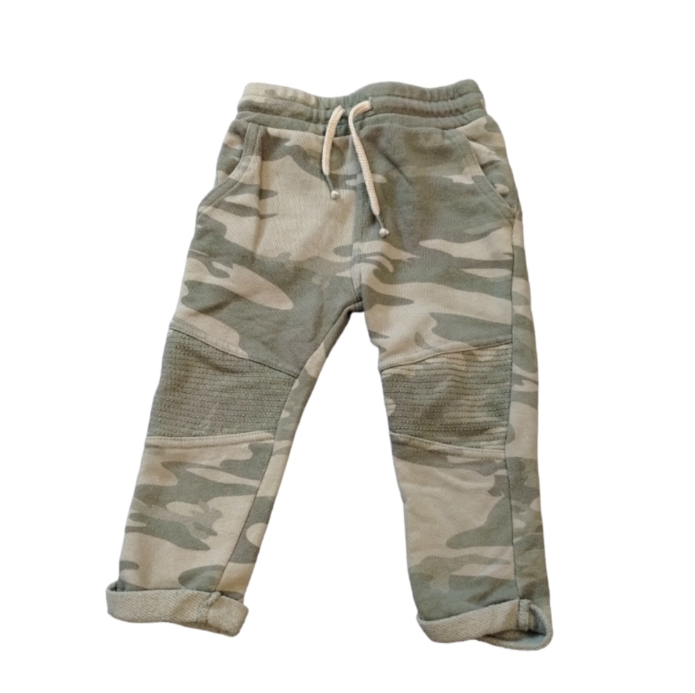 Art Class Size 2T Camouflage Jogger Sweatpants Stretch Lounge Pants with Pockets
